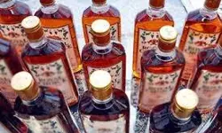 നെയ്യാറ്റിന്‍കരയില്‍ കുടുംബക്ഷേത്രത്തിലെ വിഗ്രഹങ്ങള്‍ക്കും ഫോട്ടോകള്‍ക്കുമിടയില്‍ 30 ലിറ്റര്‍ മദ്യം കണ്ടെത്തി