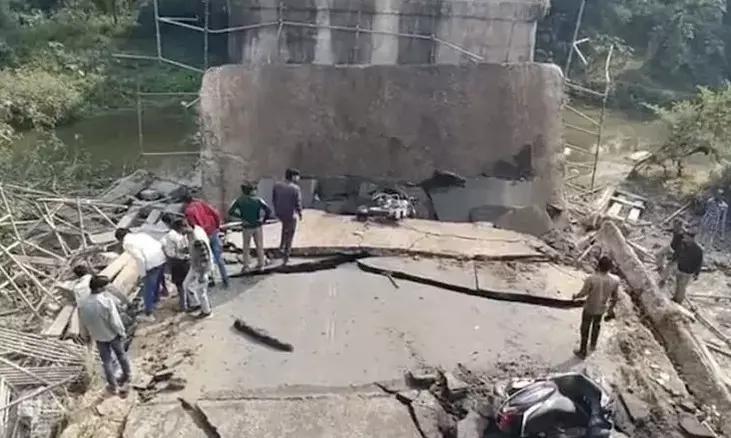 മധ്യപ്രദേശില്‍ പാലം തകര്‍ന്ന് അപകടം; ഒരാള്‍ക്ക് ദാരുണാന്ത്യം
