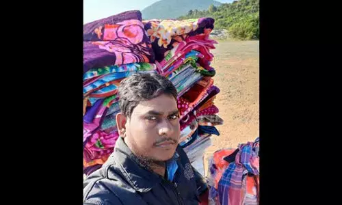 മുര്‍ഷിദാബാദില്‍ നിന്നുള്ള വ്യാപാരികള്‍ മൂന്നു ദിവസത്തിനുള്ളില്‍ ഒഡീഷ വിടണമെന്ന് പോലിസ്