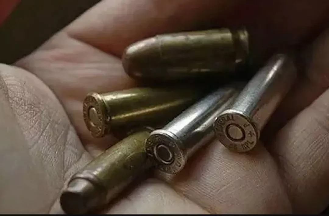 ആലപ്പുഴയില്‍ വിദ്യാര്‍ഥിയുടെ ബാഗില്‍ നിന്നും വെടിയുണ്ട കണ്ടെത്തി