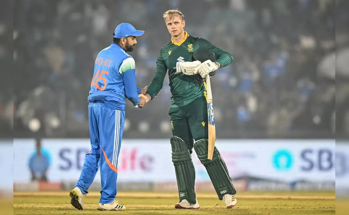 റാഞ്ചിക്ക് മറുപടി റായ്പൂരില്‍; കൂറ്റന്‍ റണ്‍മല താണ്ടി പ്രോട്ടീസ്; ഇന്ത്യക്ക് തോല്‍വി