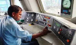 ലോക്കോപൈലറ്റ് നിയമനം: വൈകിപ്പിച്ച് റെയില്‍വേ റിക്രൂട്ട്‌മെന്റ് ബോര്‍ഡ്