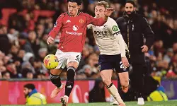 ഇംഗ്ലിഷ് പ്രീമിയര്‍ ലീഗ്; മാഞ്ചസ്റ്റര്‍ യുനൈറ്റഡിനെ സമനിലയില്‍ പൂട്ടി വെസ്റ്റ്ഹാം