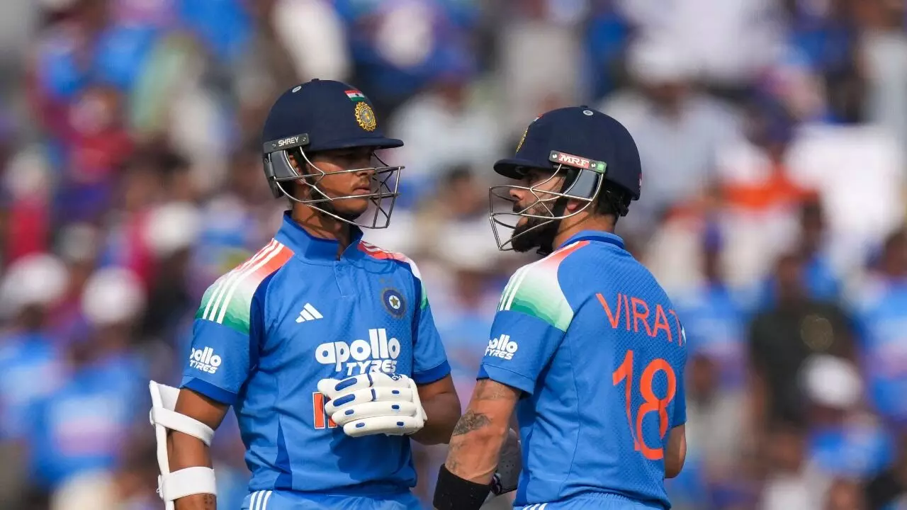 ജയ്‌സ്വാളിന് സെഞ്ചുറി; രോഹിത്തിനും കോഹ് ലിക്കും അര്‍ദ്ധസെഞ്ചുറി, ദക്ഷിണാഫ്രിക്കയ്‌ക്കെതിരായ ഏകദിന പരമ്പര ഇന്ത്യക്ക്