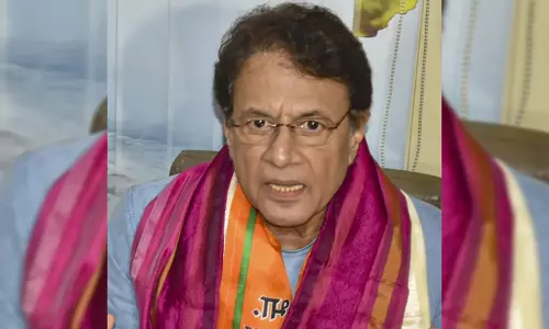 പള്ളികളിലും മദ്രസകളിലും സിസിടിവി നിരീക്ഷണം നിര്‍ബന്ധമാക്കണമെന്ന വിവാദപ്രസ്താവനയുമായി ബിജെപി എംപി