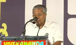 നോട്ടീസുമായി വന്നാല്‍ മുട്ട് വിറക്കുമെന്നാണോ കരുതിയത്; കിഫ്ബിക്കെതിരായ ഇഡി നോട്ടീസില്‍ പ്രതികരണവുമായി മുഖ്യമന്ത്രി പിണറായി വിജയന്‍