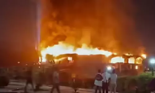 ഗോവയിലെ നിശാക്ലബ്ബിലുണ്ടായ തീപിടുത്തം; ക്ലബ്ബിന്റെ ഓപ്പറേഷന്സ് മാനേജര് അറസ്റ്റില് ഗോവയിലെ നിശാക്ലബ്ബിലുണ്ടായ തീപിടുത്തം; ക്ലബ്ബിന്റെ ഓപ്പറേഷന്സ് മാനേജര് അറസ്റ്റില്