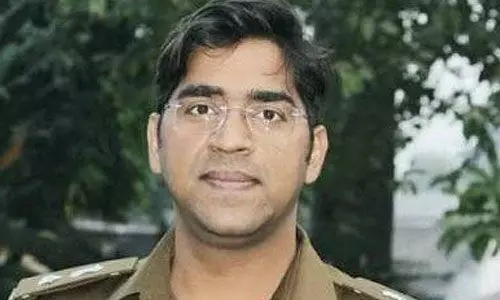 മുസ്ലിംകള്ക്കെതിരായ വര്ഗീയ പരാമര്ശം; യുപി ഡിഐജിയുടെ ശബ്ദ പരിശോധന നടത്തണമെന്ന് സുപ്രിംകോടതി മുസ്ലിംകള്ക്കെതിരായ വര്ഗീയ പരാമര്ശം; യുപി ഡിഐജിയുടെ ശബ്ദ പരിശോധന നടത്തണമെന്ന് സുപ്രിംകോടതി