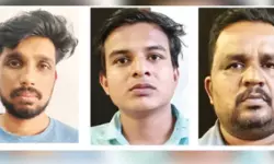 ഓണ്ലൈന് സെക്സ്റാക്കറ്റ്: മൂന്നുപേര് അറസ്റ്റില്, മുഖ്യപ്രതി ബാങ്ക് ജോലി ഒഴിവാക്കിയ ആളെന്ന് പോലിസ് ഓണ്ലൈന് സെക്സ്റാക്കറ്റ്: മൂന്നുപേര് അറസ്റ്റില്, മുഖ്യപ്രതി ബാങ്ക് ജോലി ഒഴിവാക്കിയ ആളെന്ന് പോലിസ്