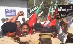 റെയില്വേ സ്റ്റേഷന്റെ പേര് ഉര്ദുവില് എഴുതിയില്ല; പ്രതിഷേധവുമായി എസ്ഡിപിഐ റെയില്വേ സ്റ്റേഷന്റെ പേര് ഉര്ദുവില് എഴുതിയില്ല; പ്രതിഷേധവുമായി എസ്ഡിപിഐ