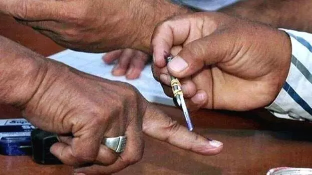 തദ്ദേശ തെരഞെടുപ്പ് രണ്ടാം ഘട്ടം പോളിംഗ് : 63.69 % പിന്നിട്ടു. തദ്ദേശ തെരഞെടുപ്പ് രണ്ടാം ഘട്ടം പോളിംഗ് : 63.69 % പിന്നിട്ടു.