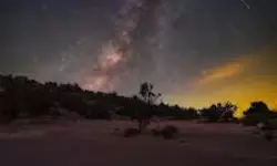 ഒമാനില് ജെമിനിഡ് ഉല്ക്കാവര്ഷം; മണിക്കൂറില് 120 ഉല്ക്കകള് വരെ കാണാന് സാധിക്കും ഒമാനില് ജെമിനിഡ് ഉല്ക്കാവര്ഷം; മണിക്കൂറില് 120 ഉല്ക്കകള് വരെ കാണാന് സാധിക്കും