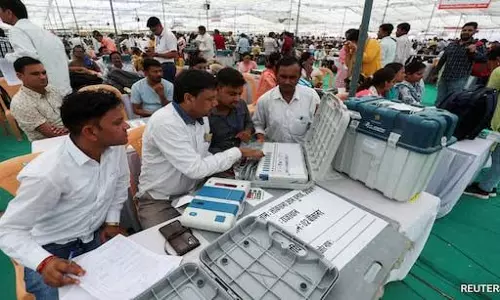 തദ്ദേശസ്ഥാപനങ്ങളിലേക്കുള്ള തെരഞ്ഞെടുപ്പ്  : വോട്ടെണ്ണൽ നാളെ രാവിലെ 8 മുതൽ