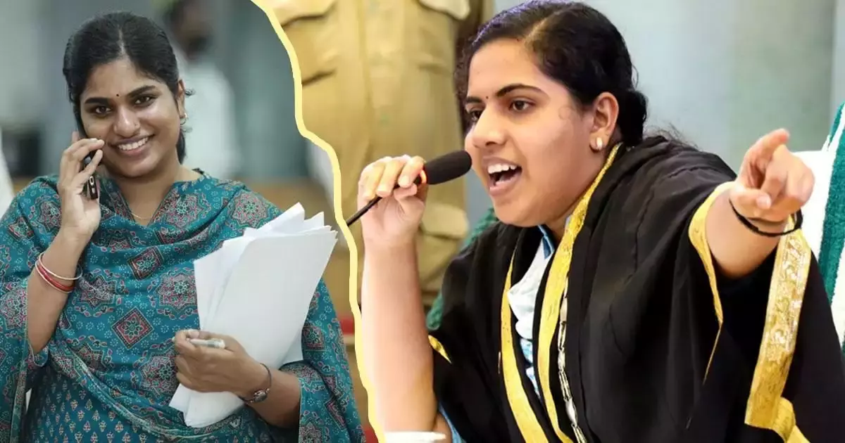 പാര്ട്ടിയെക്കാള് വലുതെന്ന ഭാവം, താഴ്ന്നവരോട് പുച്ഛം; ആര്യ രാജേന്ദ്രനെ കുത്തി ഗായത്രി ബാബു പാര്ട്ടിയെക്കാള് വലുതെന്ന ഭാവം, താഴ്ന്നവരോട് പുച്ഛം; ആര്യ രാജേന്ദ്രനെ കുത്തി ഗായത്രി ബാബു