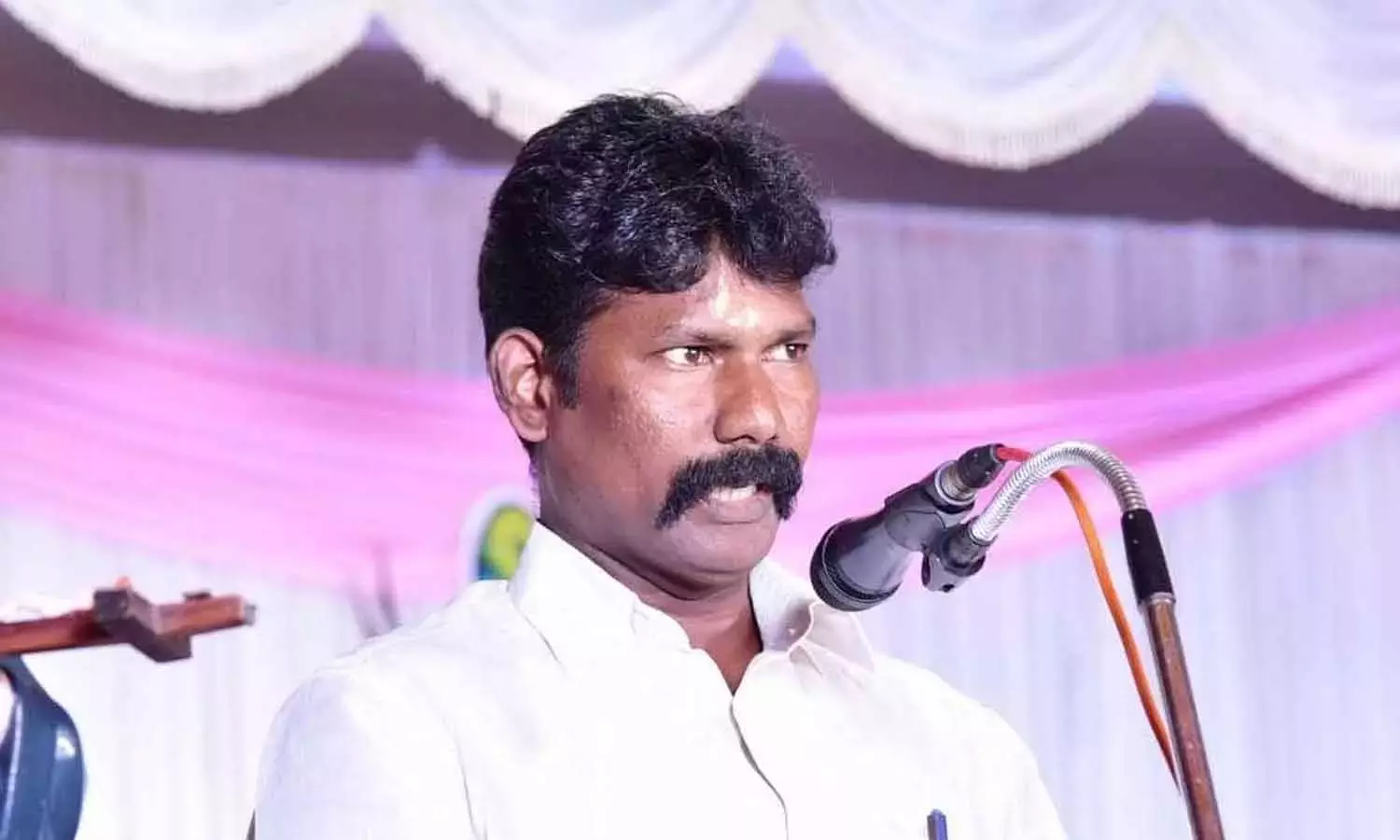 ഹിജാബ് വിവാദമുണ്ടായ സെന്റ് റീത്താസിലെ പിടിഎ പ്രസിഡന്റ് ജോഷി കൈതവളപ്പില് എന്ഡിഎ സ്ഥാനാര്ഥിയായി തോറ്റു ഹിജാബ് വിവാദമുണ്ടായ സെന്റ് റീത്താസിലെ പിടിഎ പ്രസിഡന്റ് ജോഷി കൈതവളപ്പില് എന്ഡിഎ സ്ഥാനാര്ഥിയായി തോറ്റു