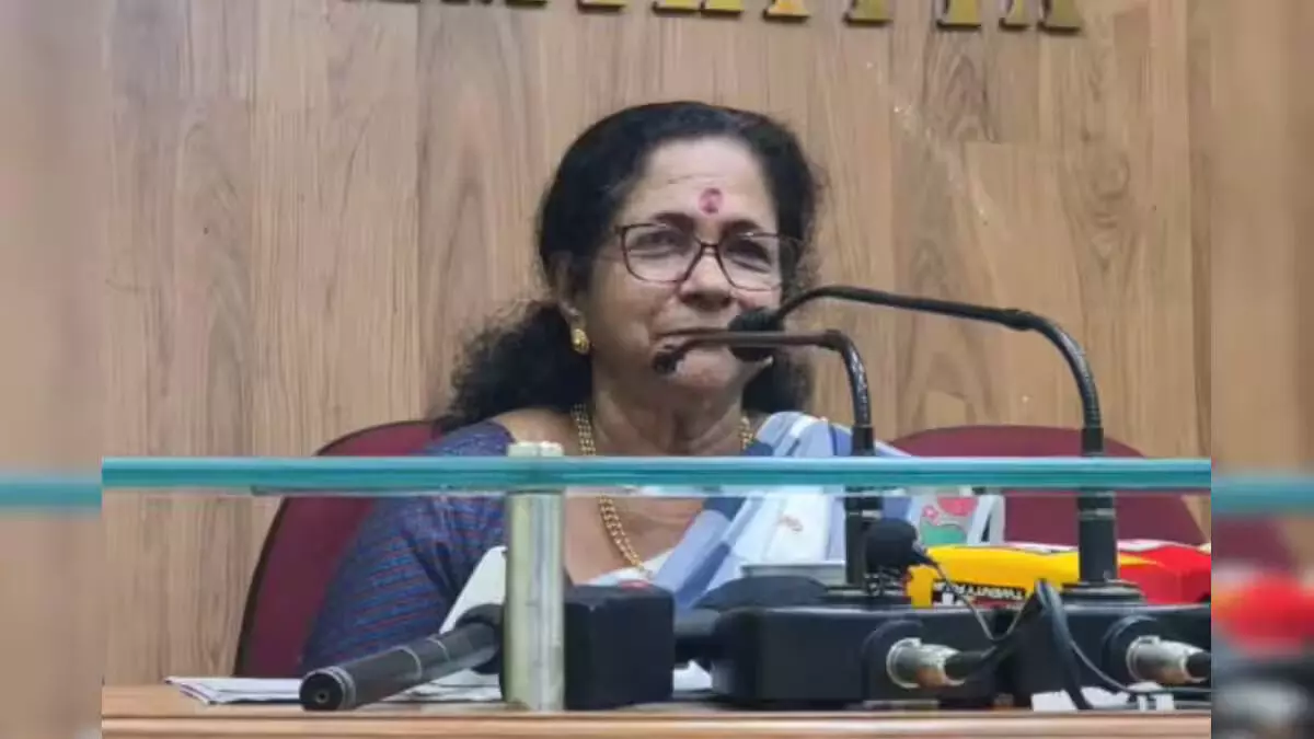 തീവ്രത പരാമര്ശം നടത്തിയ സിപിഎം വനിത നേതാവ് ലസിത നായര് തോറ്റു തീവ്രത പരാമര്ശം നടത്തിയ സിപിഎം വനിത നേതാവ് ലസിത നായര് തോറ്റു