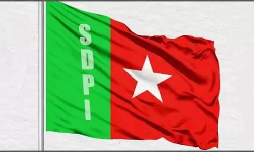 അഴിയൂരിലെ യുഡിഎഫ്-ബിജെപി പരസ്യ ധാരണ, മുല്ലപള്ളി മറുപടി പറയണം: മുസ്തഫ കൊമ്മേരി അഴിയൂരിലെ യുഡിഎഫ്-ബിജെപി പരസ്യ ധാരണ, മുല്ലപള്ളി മറുപടി പറയണം: മുസ്തഫ കൊമ്മേരി