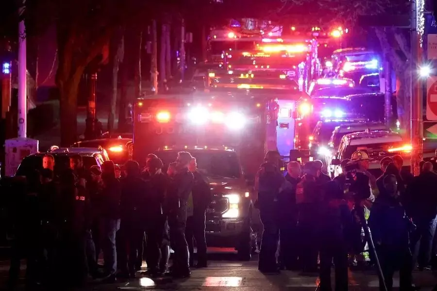 അമേരിക്കയിലെ ബ്രൗണ് സര്വകലാശാലയില് വെടിവയ്പ്പ്; രണ്ടുപേര് മരിച്ചു, നിരവധി പേര്ക്ക് പരിക്ക് അമേരിക്കയിലെ ബ്രൗണ് സര്വകലാശാലയില് വെടിവയ്പ്പ്; രണ്ടുപേര് മരിച്ചു, നിരവധി പേര്ക്ക് പരിക്ക്