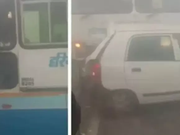 ഹരിയാനയില് കനത്ത പുകമഞ്ഞ്; ദേശീയപാതയില് വാഹനങ്ങള് കൂട്ടിയിടിച്ചു ഹരിയാനയില് കനത്ത പുകമഞ്ഞ്; ദേശീയപാതയില് വാഹനങ്ങള് കൂട്ടിയിടിച്ചു