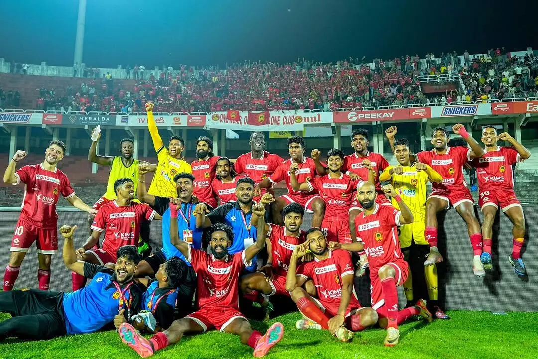 സൂപര് ലീഗ് കേരള; ചാംപ്യന്മാരെ തോല്പ്പിച്ച് കണ്ണൂര് വാരിയേഴ്സ് ഫൈനലില് സൂപര് ലീഗ് കേരള; ചാംപ്യന്മാരെ തോല്പ്പിച്ച് കണ്ണൂര് വാരിയേഴ്സ് ഫൈനലില്