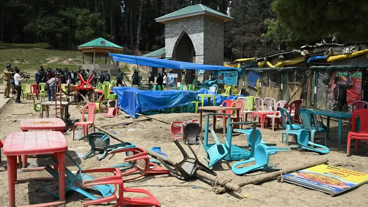 പഹല്ഗാം ആക്രമണം; കുറ്റപത്രം സമര്പ്പിച്ച് എന്ഐഎ പഹല്ഗാം ആക്രമണം; കുറ്റപത്രം സമര്പ്പിച്ച് എന്ഐഎ