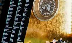 ഫലസ്തീനികളുടെ സ്വയം നിര്ണയാവകാശം അംഗീകരിച്ച് 164 രാജ്യങ്ങള്; എതിര്ത്തത് വെറും എട്ടുരാജ്യങ്ങള് ഫലസ്തീനികളുടെ സ്വയം നിര്ണയാവകാശം അംഗീകരിച്ച് 164 രാജ്യങ്ങള്; എതിര്ത്തത് വെറും എട്ടുരാജ്യങ്ങള്