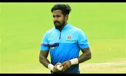 ഐപിഎല് ലേലം ഇന്ന്; മലയാളി താരങ്ങളില് കെ എം ആസിഫ് വിലയേറിയ താരം ഐപിഎല് ലേലം ഇന്ന്; മലയാളി താരങ്ങളില് കെ എം ആസിഫ് വിലയേറിയ താരം