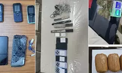 ജയിലുകളില്‍ വ്യാപക പരിശോധന; കഞ്ചാവും മൊബൈല്‍ ഫോണുകളും പിടിച്ചെടുത്തു