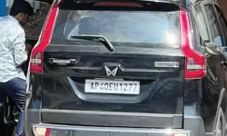 കാസര്കോട് നിന്ന് യുവാവിനെ തട്ടിക്കൊണ്ടുപോയ സംഘം അറസ്റ്റില് കാസര്കോട് നിന്ന് യുവാവിനെ തട്ടിക്കൊണ്ടുപോയ സംഘം അറസ്റ്റില്