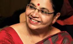 തനിക്ക് ഭീഷണിയുണ്ടെന്ന് ഡബിങ് ആര്ട്ടിസ്റ്റ് ഭാഗ്യലക്ഷ്മി തനിക്ക് ഭീഷണിയുണ്ടെന്ന് ഡബിങ് ആര്ട്ടിസ്റ്റ് ഭാഗ്യലക്ഷ്മി