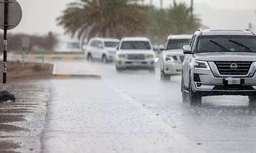 യുഎഇയുടെ വിവിധ ഭാഗങ്ങളില്‍ കനത്ത മഴ