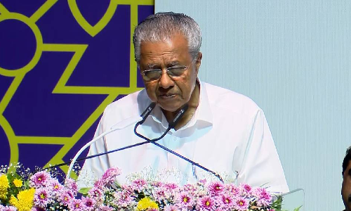 ഫാസിസ്റ്റ് നടപടികളെ ചെറുത്തുകൊണ്ട് ഐഎഫ്എഫ്കെ ഇവിടെ തന്നെയുണ്ടാകും; മുഖ്യമന്ത്രി