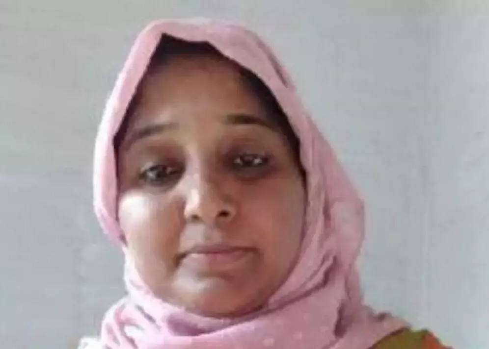 വ്യാജപ്രചാരണം; വനിതാ ലീഗ് നേതാവിനെതിരേ കലാപശ്രമത്തിന് കേസെടുത്തു വ്യാജപ്രചാരണം; വനിതാ ലീഗ് നേതാവിനെതിരേ കലാപശ്രമത്തിന് കേസെടുത്തു