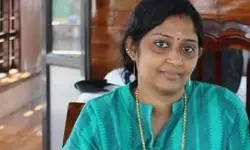 മാവേലിക്കരയില്‍ ശസ്ത്രക്രിയയ്ക്കിടെ യുവതി മരിച്ചു; ചികില്‍സാ പിഴവെന്ന് ബന്ധുക്കള്‍