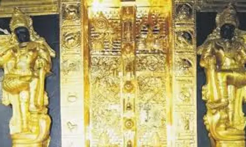 ശബരിമല സ്വര്‍ണക്കൊള്ള; ബെല്ലാരിയിലെ ജ്വല്ലറി ഉടമ ഗോവര്‍ധന്‍ ജാമ്യം തേടി ഹൈക്കോടതിയില്‍