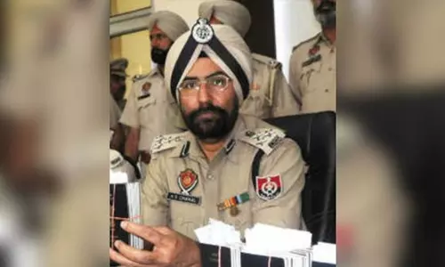 സൈബര്‍ തട്ടിപ്പുകാര്‍ 8.10 കോടി തട്ടിയെടുത്തു; പഞ്ചാബ് മുന്‍ ഐജി ആത്മഹത്യക്ക് ശ്രമിച്ചു