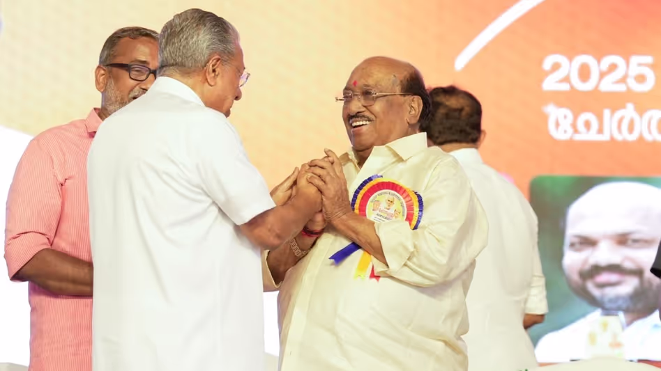 വെള്ളാപ്പള്ളിയുടെ വിദ്വേഷ പ്രസംഗത്തെ ന്യായീകരിച്ച് മുഖ്യമന്ത്രി