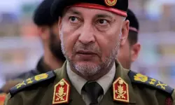 ലിബിയന് സൈനിക മേധാവി വിമാനാപകടത്തില് കൊല്ലപ്പെട്ടു ലിബിയന് സൈനിക മേധാവി വിമാനാപകടത്തില് കൊല്ലപ്പെട്ടു