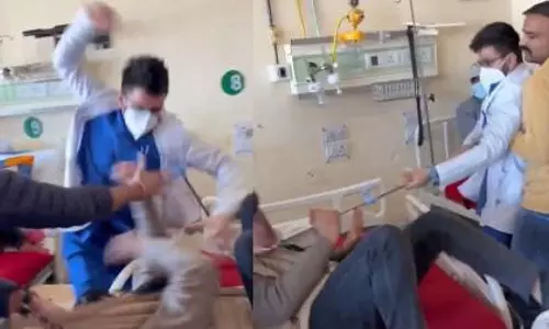 ആശുപത്രി കിടക്കയില്‍ രോഗിയെ മര്‍ദിച്ച ഡോക്ടറെ പുറത്താക്കി