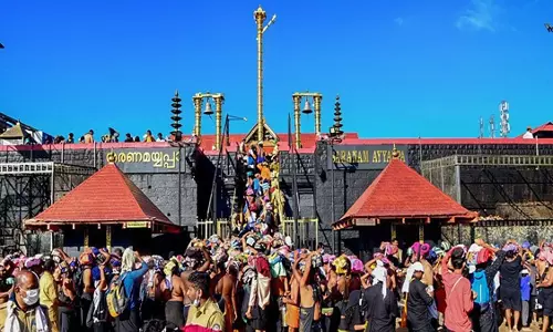 ബുക്ക് ചെയ്തവര്‍ എത്തിയില്ല; ശബരിമലയില്‍ പടിപൂജ മുടങ്ങി