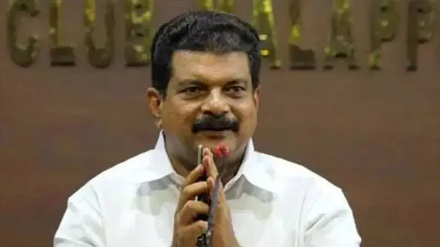 അനധികൃത സ്വത്ത് സമ്പാദന കേസ്; പി വി അന്വറിന് ഇ ഡി നോട്ടീസ്; ചോദ്യം ചെയ്യലിന് ഹാജരാകാന് നിര്ദ്ദേശം അനധികൃത സ്വത്ത് സമ്പാദന കേസ്; പി വി അന്വറിന് ഇ ഡി നോട്ടീസ്; ചോദ്യം ചെയ്യലിന് ഹാജരാകാന് നിര്ദ്ദേശം