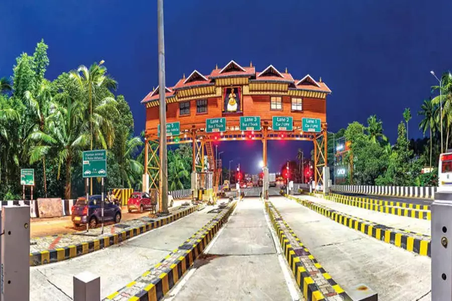 കോഴിക്കോട് ബൈപ്പാസില് പുതുവര്ഷം മുതല് ടോള്പിരിവ്; നിരക്കുകള്ക്ക് അംഗീകാരം കോഴിക്കോട് ബൈപ്പാസില് പുതുവര്ഷം മുതല് ടോള്പിരിവ്; നിരക്കുകള്ക്ക് അംഗീകാരം