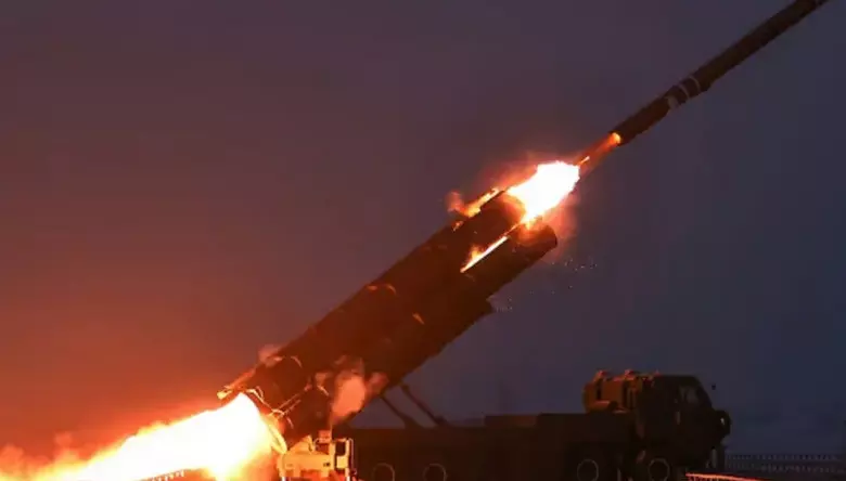 ദീര്ഘദൂര ക്രൂയിസ് മിസൈല് പരീക്ഷണം നടത്തി ഉത്തരകൊറിയ ദീര്ഘദൂര ക്രൂയിസ് മിസൈല് പരീക്ഷണം നടത്തി ഉത്തരകൊറിയ