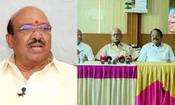 വര്ഗീയ വിഷം ചീറ്റുന്ന വിഷ പാമ്പിനെ മുഖ്യമന്ത്രി കഴുത്തില് ചുറ്റിനടക്കുന്നു; വെള്ളാപ്പള്ളിക്കെതിരെ വെള്ളാപ്പള്ളി വിരുദ്ധ ശ്രീനാരായണീയ സംഘടന വര്ഗീയ വിഷം ചീറ്റുന്ന വിഷ പാമ്പിനെ മുഖ്യമന്ത്രി കഴുത്തില് ചുറ്റിനടക്കുന്നു; വെള്ളാപ്പള്ളിക്കെതിരെ വെള്ളാപ്പള്ളി വിരുദ്ധ ശ്രീനാരായണീയ സംഘടന