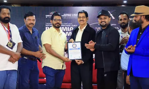 വേള്ഡ് വൈഡ് ബുക്ക് ഓഫ് റെക്കോര്ഡ് കരസ്ഥമാക്കി പട്ടര്നടക്കാവ് സ്വദേശി വേള്ഡ് വൈഡ് ബുക്ക് ഓഫ് റെക്കോര്ഡ് കരസ്ഥമാക്കി പട്ടര്നടക്കാവ് സ്വദേശി