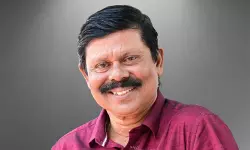 ചന്ദ്രിക ചീഫ് ഫോട്ടോഗ്രാഫര് കെ ഗോപകുമാര് വാഹനാപകടത്തില് മരിച്ചു ചന്ദ്രിക ചീഫ് ഫോട്ടോഗ്രാഫര് കെ ഗോപകുമാര് വാഹനാപകടത്തില് മരിച്ചു