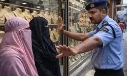 ഹിജാബ് ധരിച്ച് വന്നാല്‍ സ്വര്‍ണമില്ല; പുതിയ നിര്‍ദ്ദേശവുമായി ബിഹാറിലെ ജൂവലറി ഉടമകള്‍