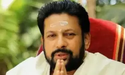 ശബരിമല സ്വര്‍ണക്കൊള്ള കേസ്; തന്ത്രി കണ്ഠരര് രാജീവര് ജയിലിലേക്ക്