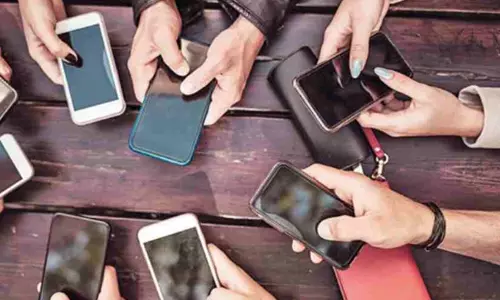 സ്മാര്‍ട്ട് ഫോണ്‍ നിര്‍മാതാക്കള്‍ സോഴ്‌സ് കോഡ് പങ്കിടണമെന്ന് കേന്ദ്രസര്‍ക്കാര്‍