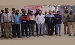 വെള്ളിയാഴ്ച വീട്ടില്‍ നിസ്‌കരിച്ച 12 പേര്‍ അറസ്റ്റില്‍